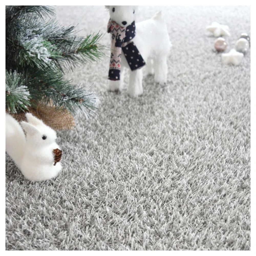 Gazon Synthétique Happy Party - Couleur Gris Clair - Classé Feu - 20mm - 2m X 6m 5 Gazon Synthétique Happy Party - Couleur Gris Clair - Classé Feu - 20mm - 2m X 6m – Image 3